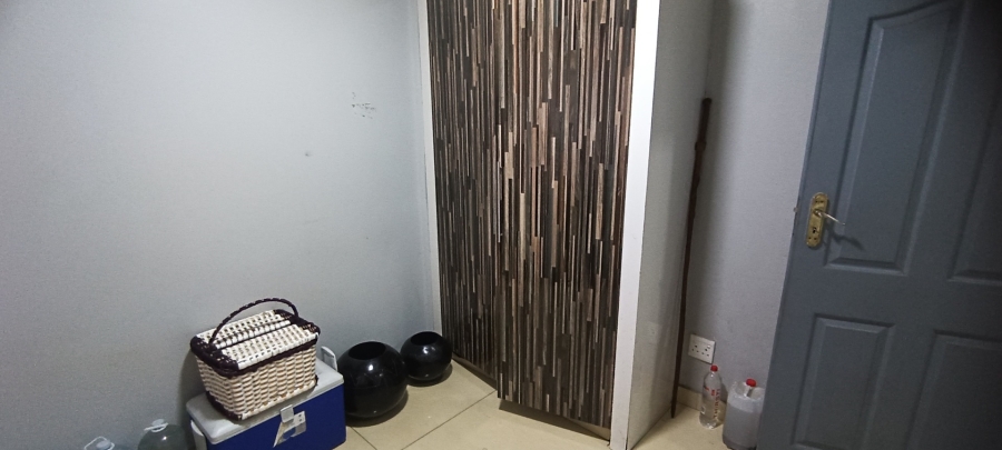 3 Bedroom Property for Sale in Montclair Western Cape